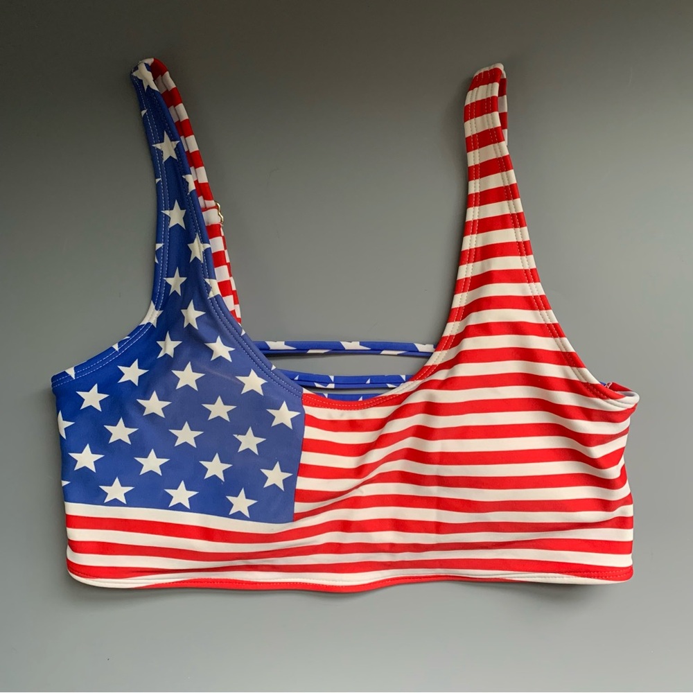 Xhilaration American Flag Stars and Stripes 4th Of July Swim Top Vintage M Retro